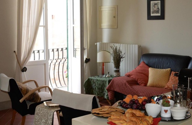 Lucca Bright Cathedral Apartment