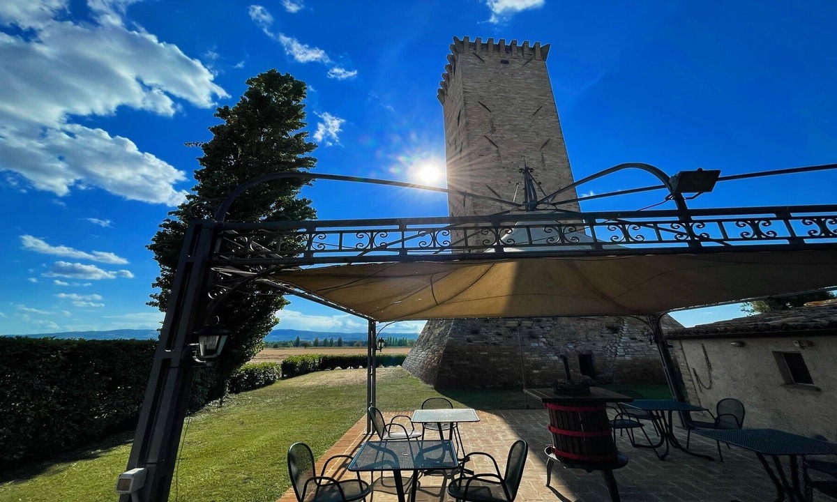 Limiti Villa | Slps 11. Private Pool and Garden - Italian Villa Between Tuscany and Umbria