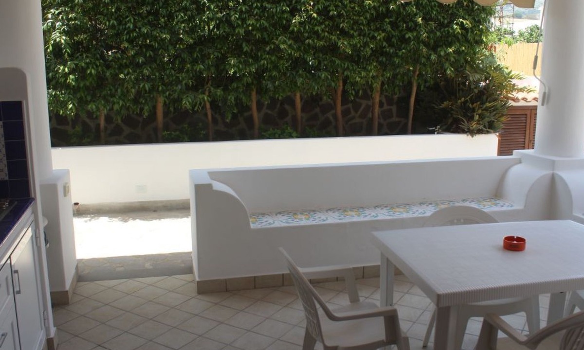Lipari Historic Centre Apartment | Wohnung 'Blue 236' in Strandnähe by Interhome