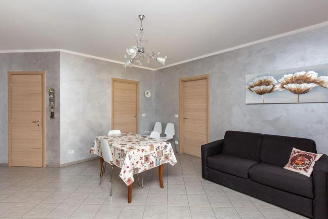 Parella Apartment | Comfy cozy apartment close to Metro