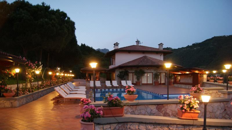 Photo of Buildings in Bracca