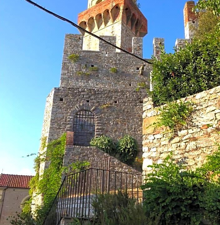 Photo of Buildings in Vicopelago