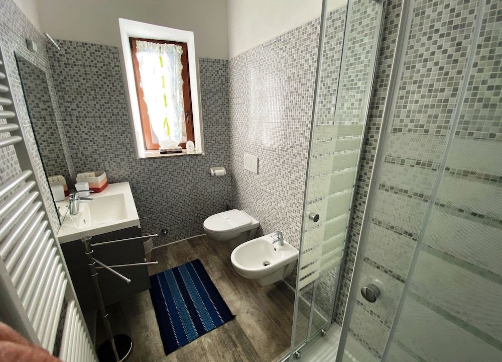 Photo of Bathroom in Vezio