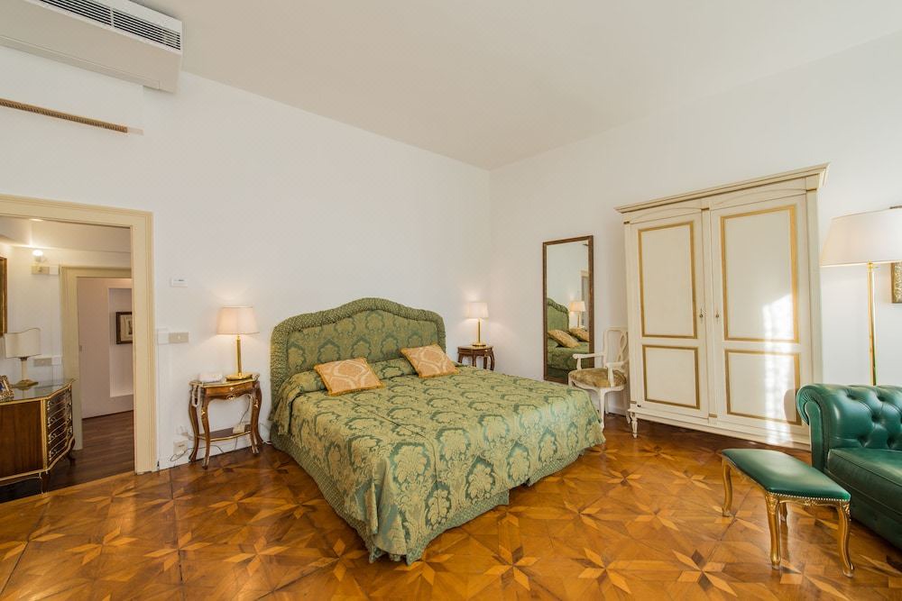 Photo of Bedroom in Castello