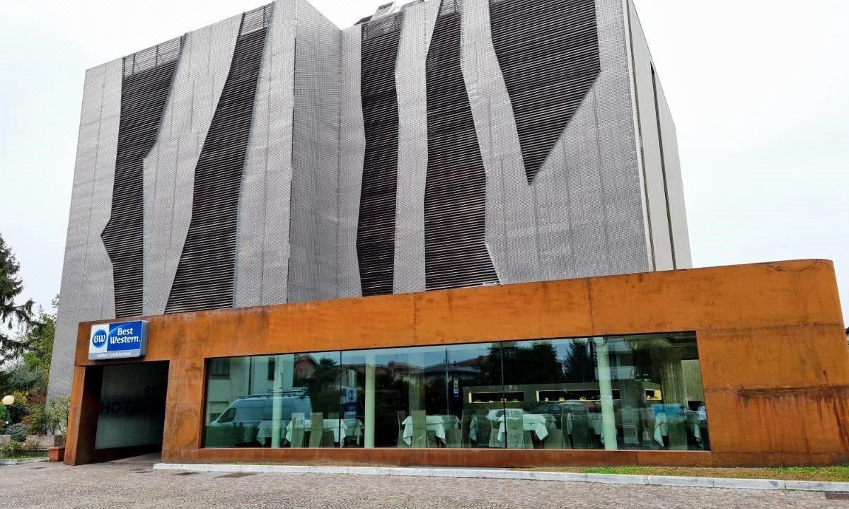 Photo of Buildings in Colugna
