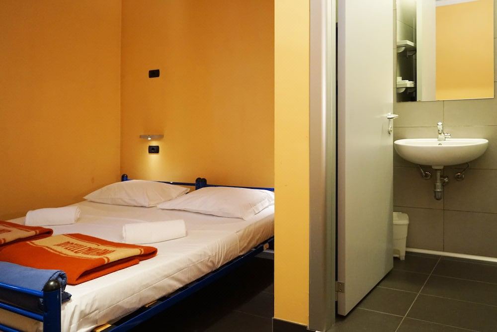 Photo of Bedroom in QT8