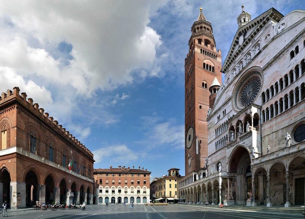 Photo of Buildings in Cremona