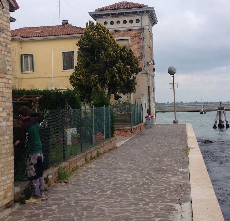 Photo of Buildings in Longa