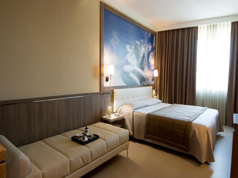 Photo of Bedroom in Volla