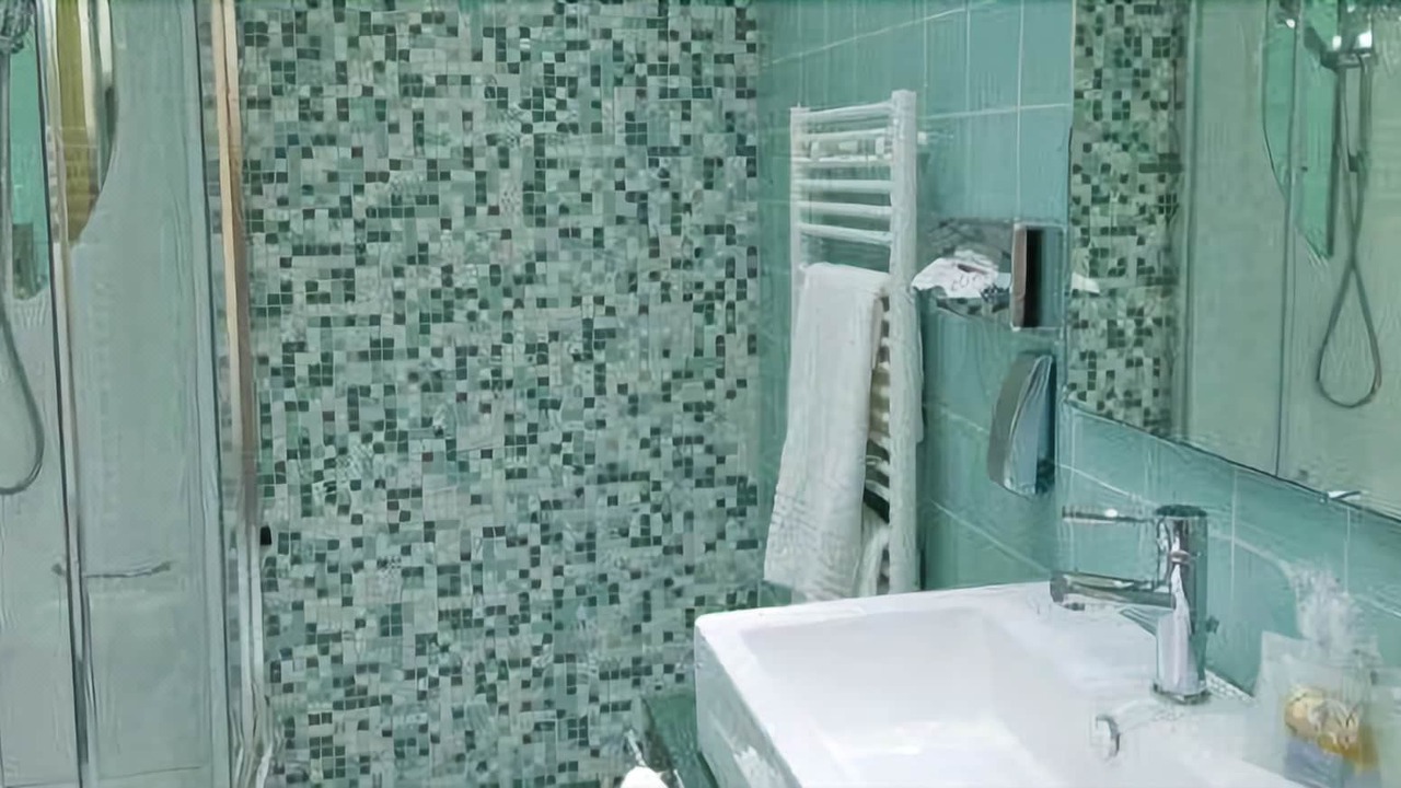 Photo of Bathroom in Vergiate
