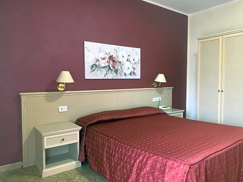 Photo of Bedroom in Sala Consilina