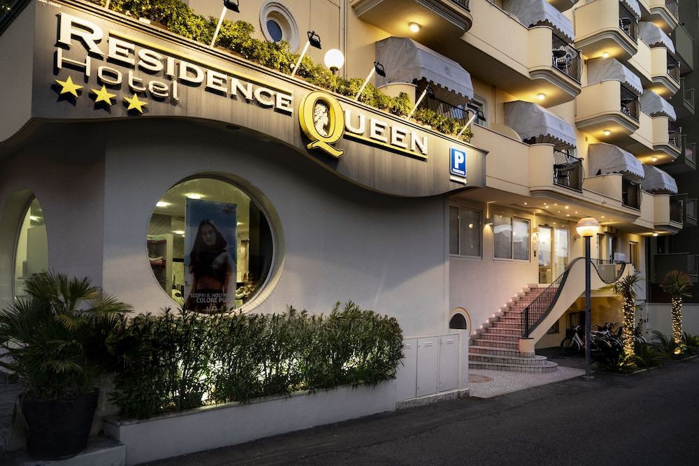 Photo of Buildings in Marina Centro
