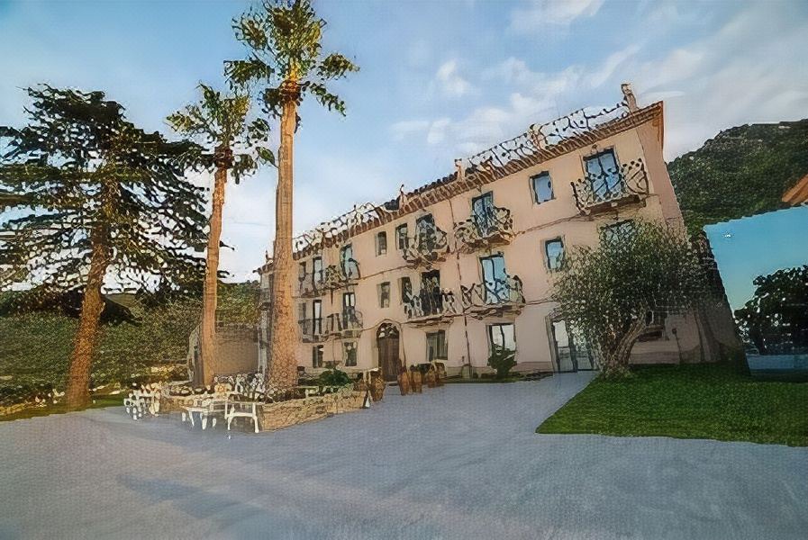 Photo of Buildings in Scala