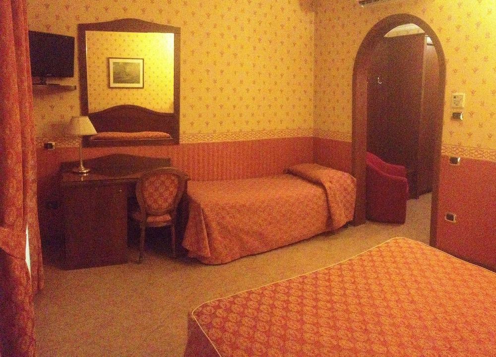 Photo of Bedroom in Castel Volturno