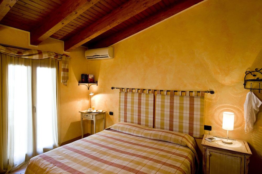 Photo of Bedroom in Chiesanuova