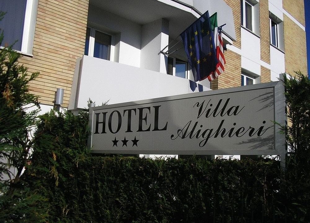 Photo of Buildings in Stra