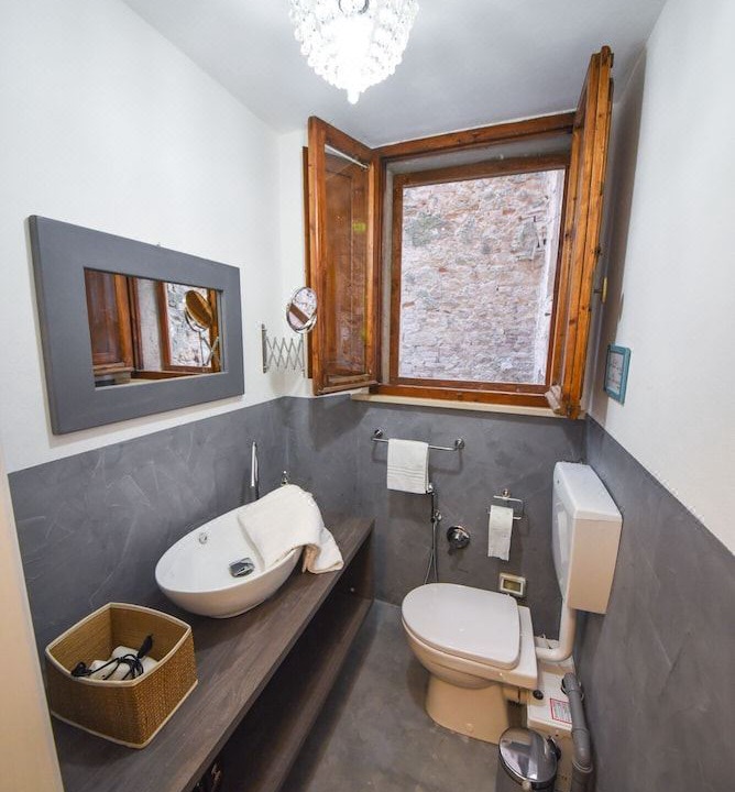 Photo of Bathroom in Volterra