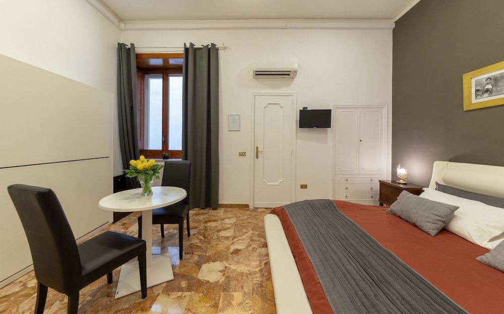 Photo of Bedroom in Montecalvario