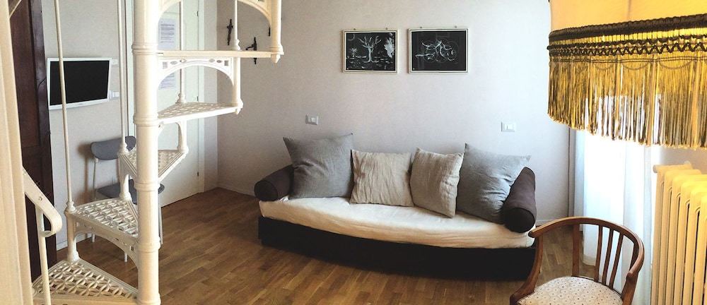 Photo of Livingroom in Farindola