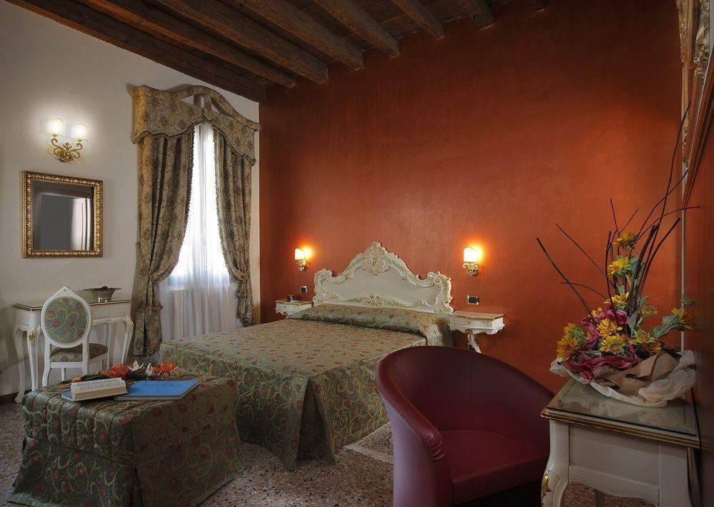 Photo of Bedroom in Dolo