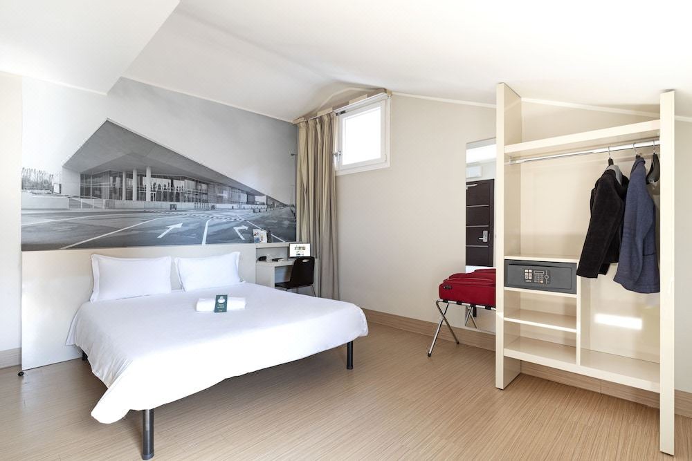 Photo of Bedroom in Bergamo