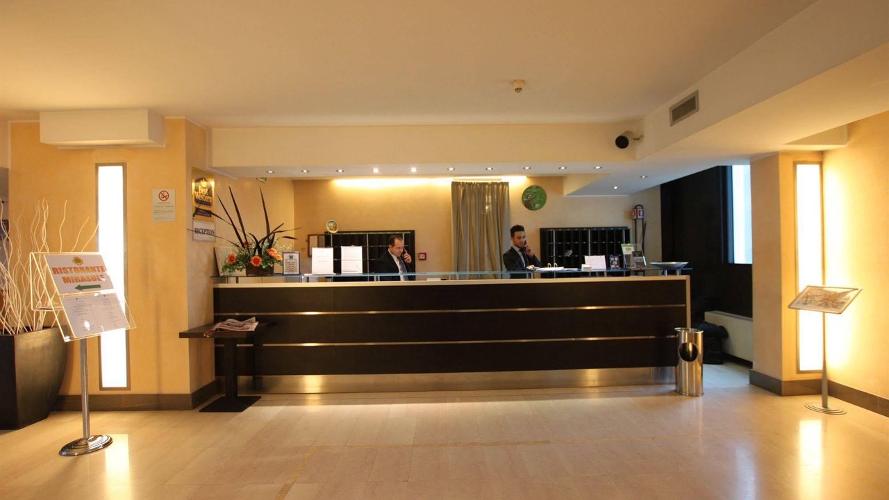 Photo of Livingroom in Opera