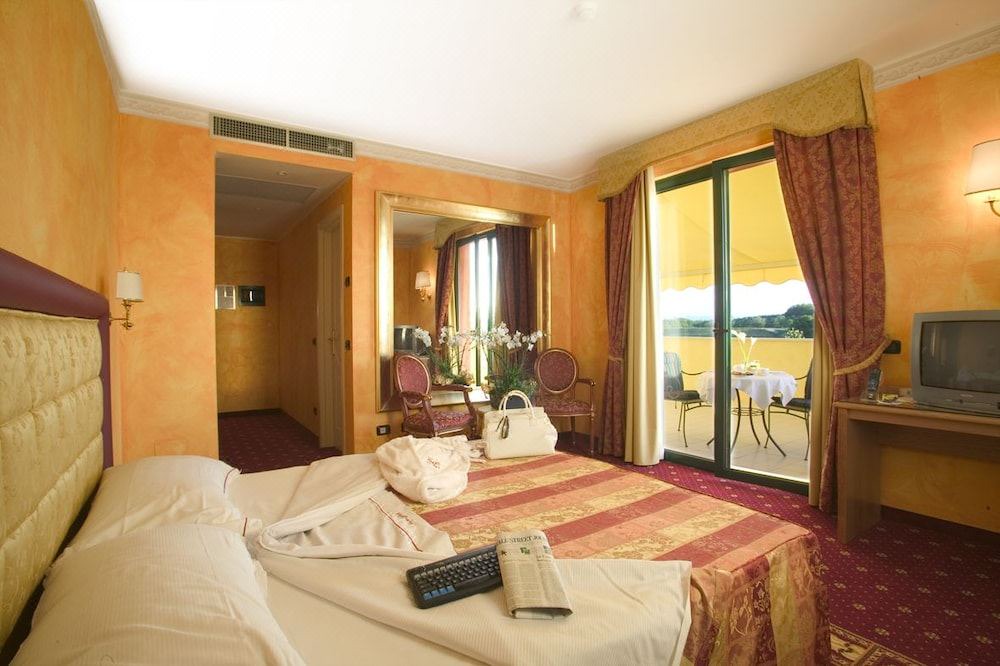 Photo of Bedroom in Cava Manara