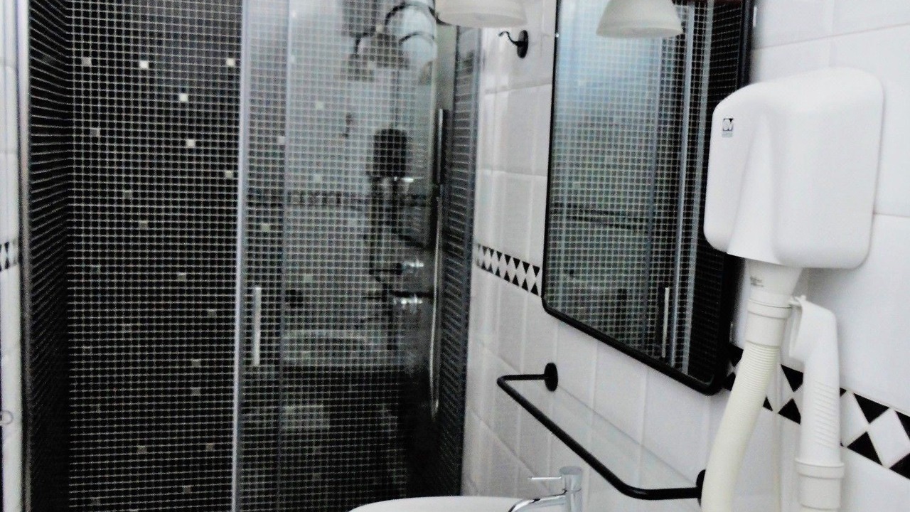 Photo of Bathroom in Venosa