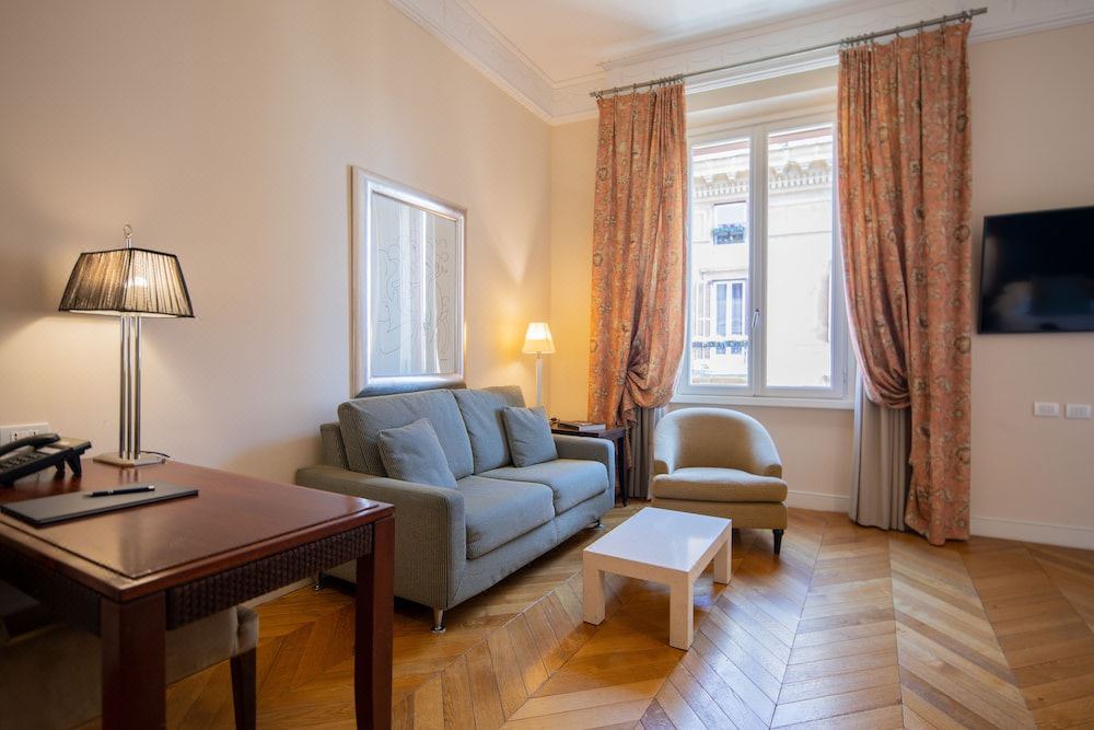 Photo of Livingroom in Rione XVI Ludovisi