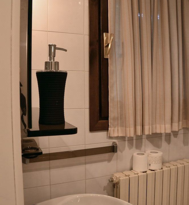 Photo of Bathroom in Premolo