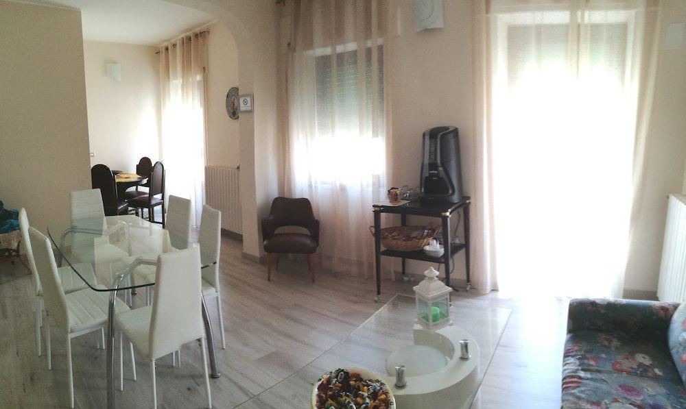 Photo of Livingroom in Mileto