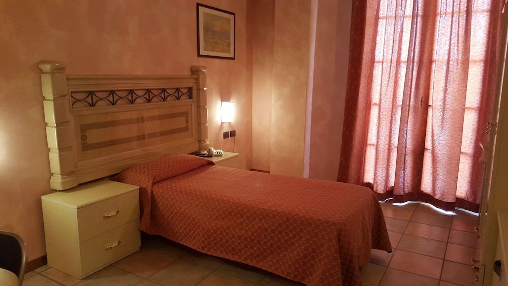 Photo of Bedroom in Leno