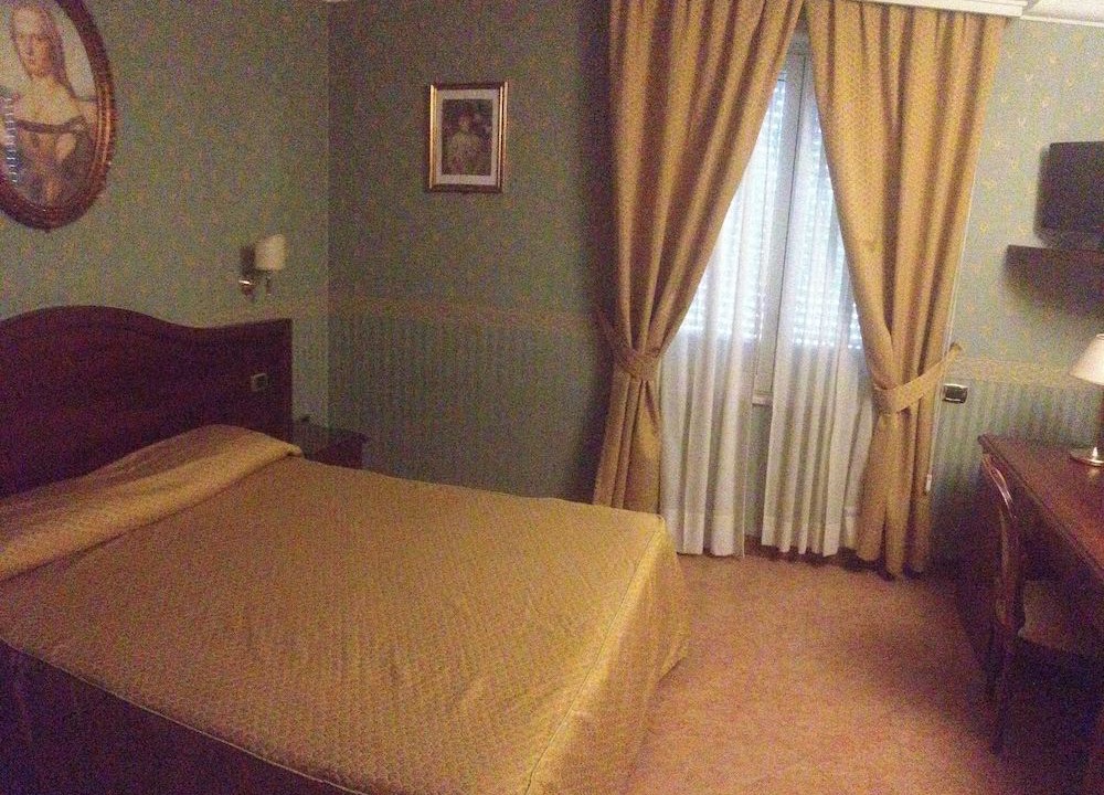Photo of Bedroom in Castel Volturno
