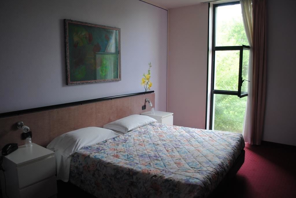 Photo of Bedroom in Forlimpopoli