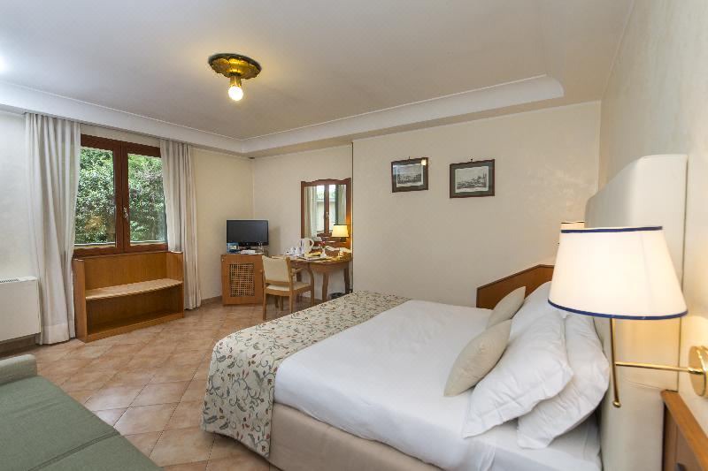 Photo of Bedroom in Fuorigrotta