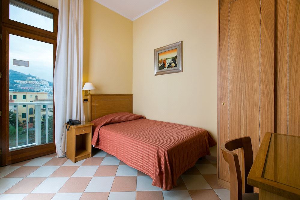 Photo of Bedroom in Seiano
