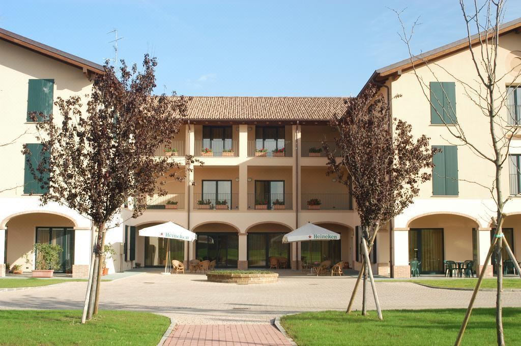 Photo of Buildings in Montecchio Emilia