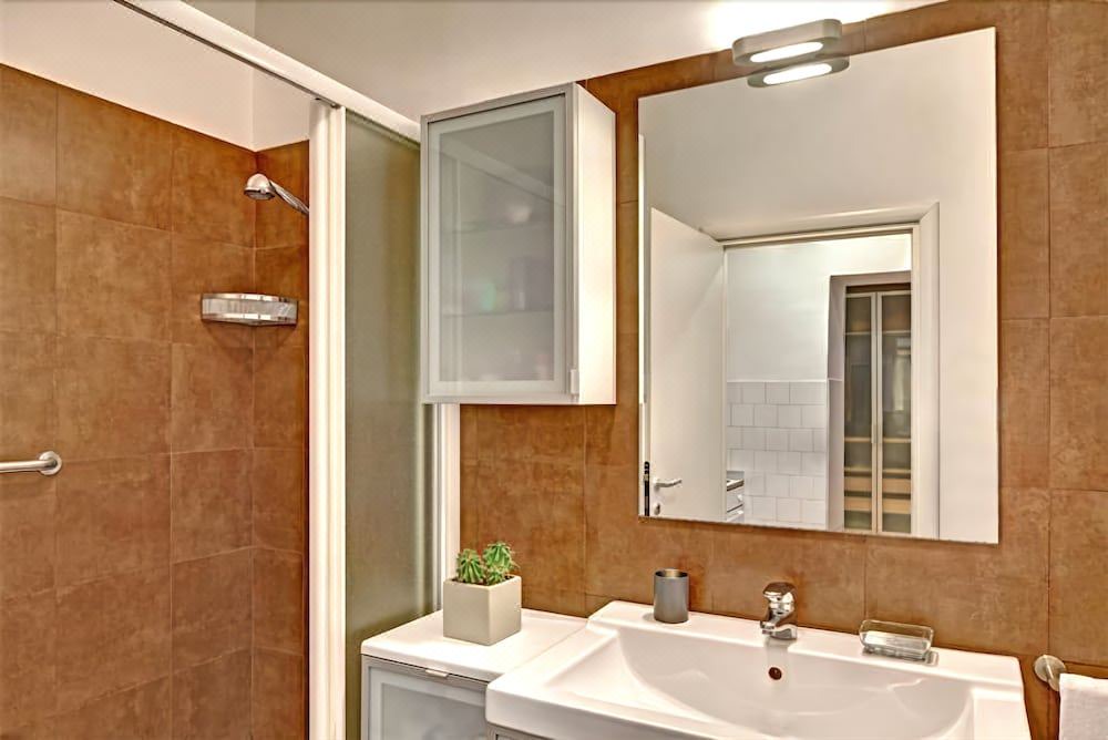 Photo of Bathroom in Historical Center