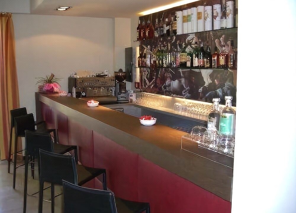 Photo of Others in Montone