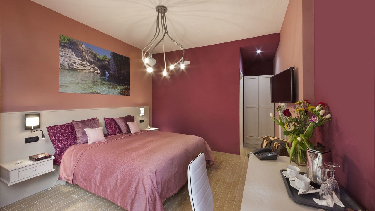 Photo of Bedroom in Sorrento Historic Centre