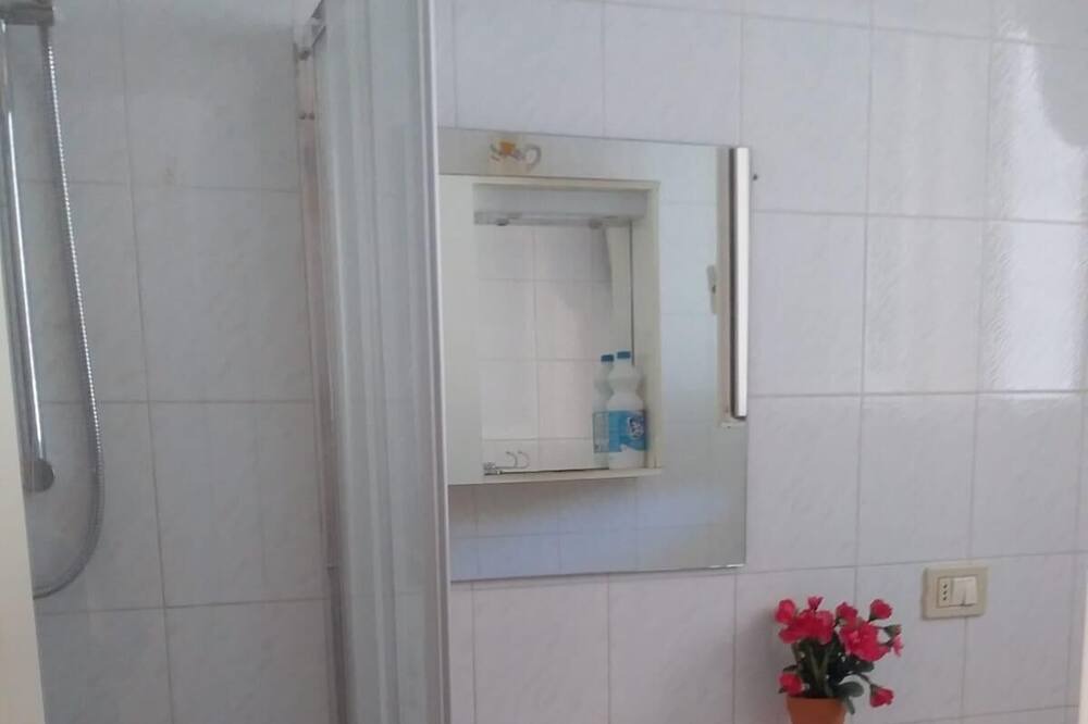Photo of Bathroom in Baia Verde