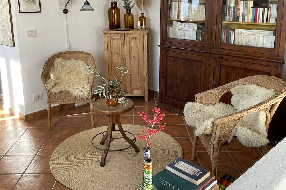 Photo of Livingroom in Monesiglio