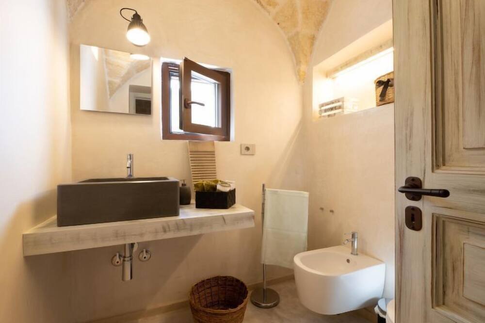 Photo of Bathroom in Carovigno