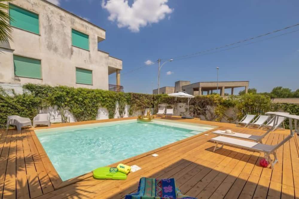 Photo of Outdoor in Nardo