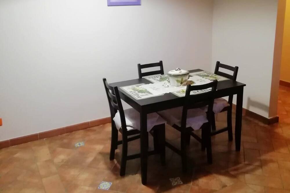 Photo of Livingroom in Caltanissetta