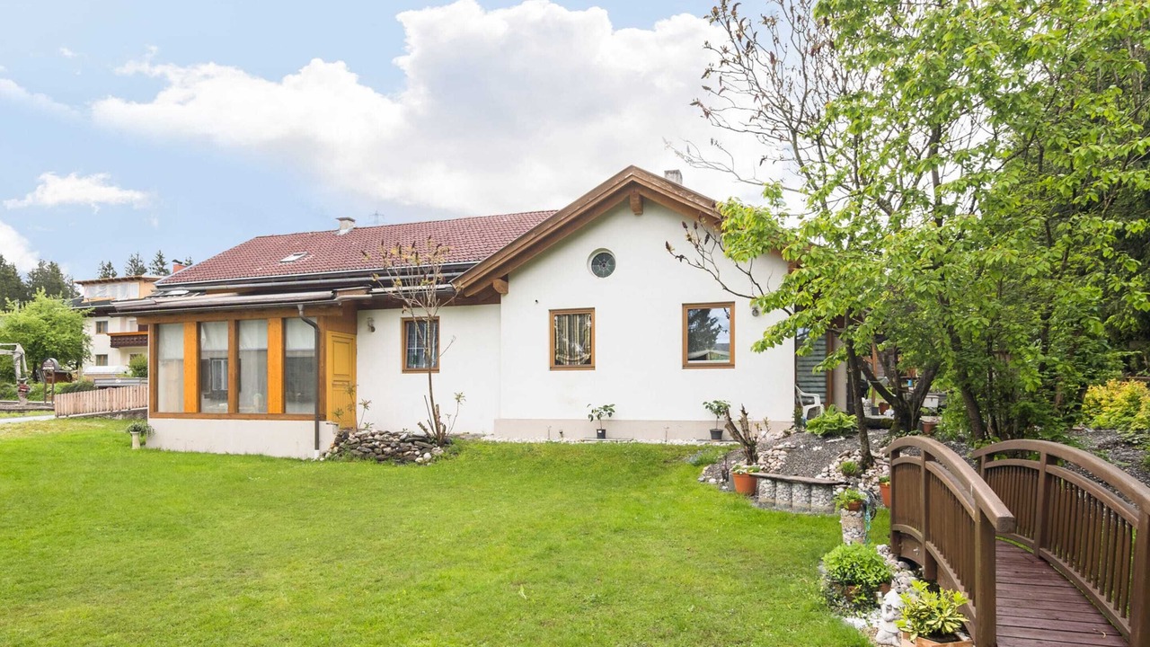 Photo of Outdoor in Tropolach