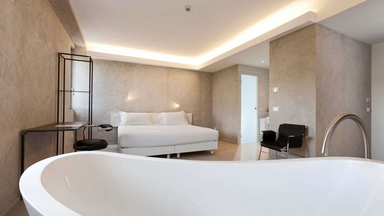 Photo of Bedroom in Castiglione delle Stiviere