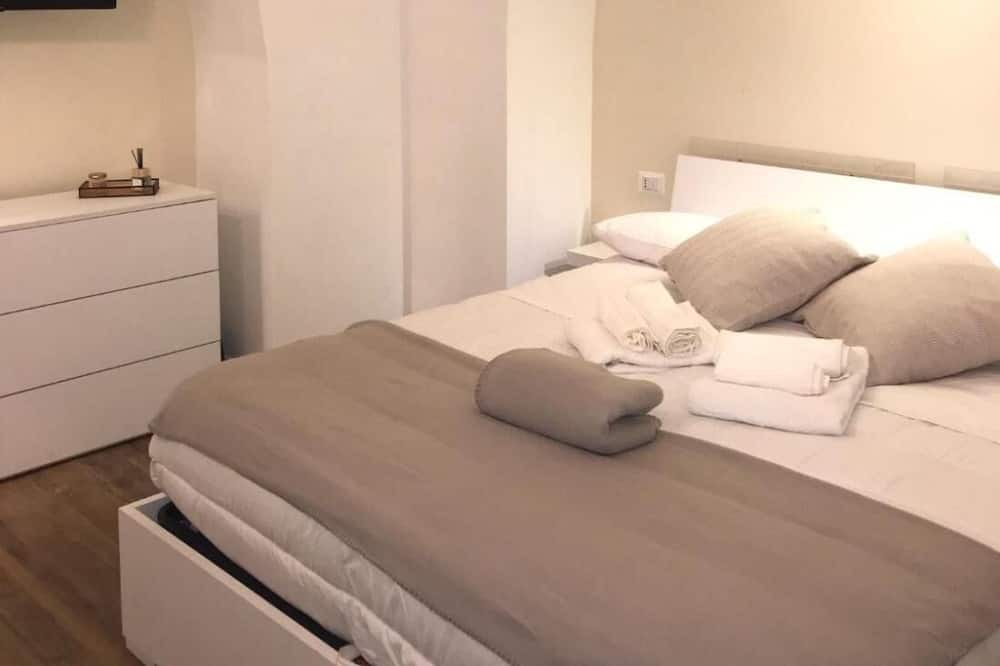 Photo of Bedroom in Torre del Greco