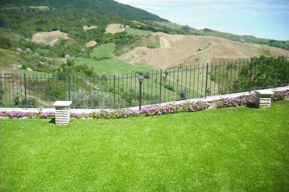 Photo of Outdoor in Petrella Guidi