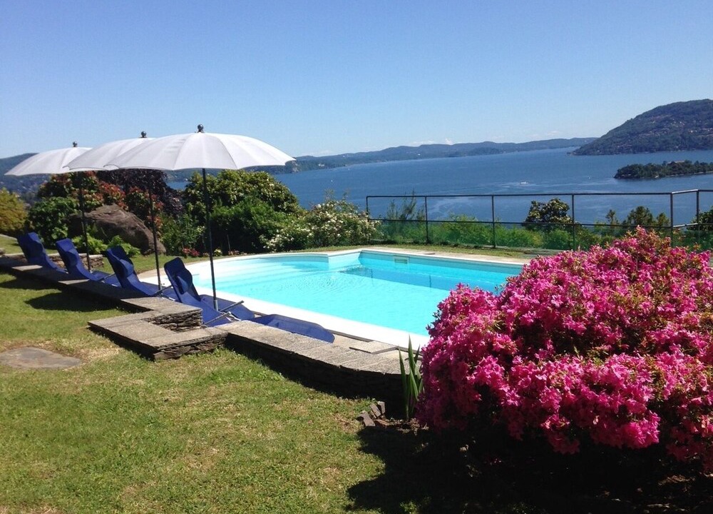 Photo of Outdoor in Suna